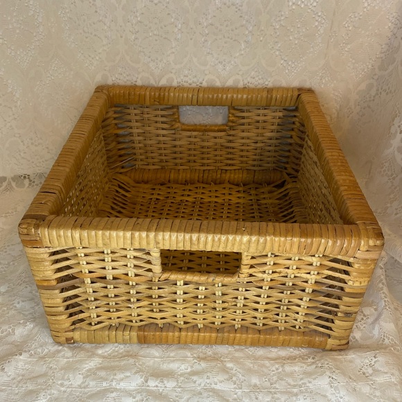 Vintage wicker basket - Picture 6 of 6